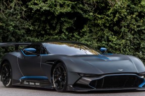 乐鱼体育地址-3球1助攻！17岁法国锋线神童引切尔西拜仁双雄争抢，法国前锋切尔西