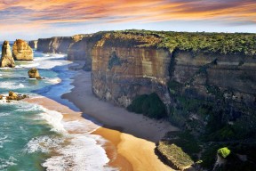 乐鱼体育app官网下载-弗赖堡锋线牵制带动边路空当突破，弗赖堡主场叫什么